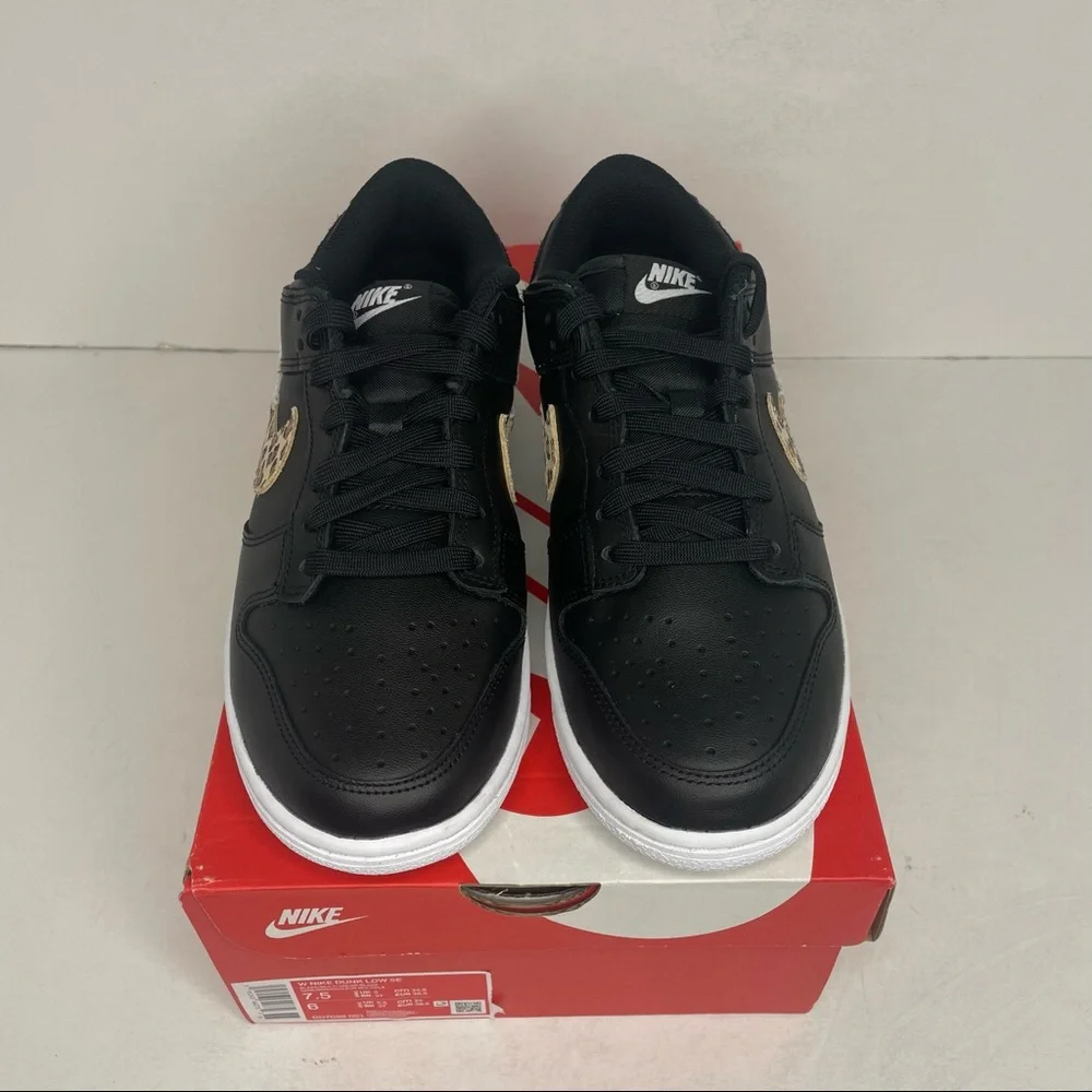 Nike Dunk Low SE WMNS “Primal Black” NEW 2021 - Picture 2 of 4